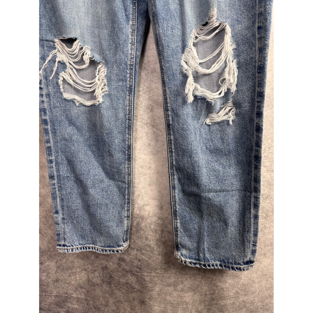 American Eagle Women's Super High Rise Distressed Mom Jeans Size 8 Short NWT - Picture 4 of 9